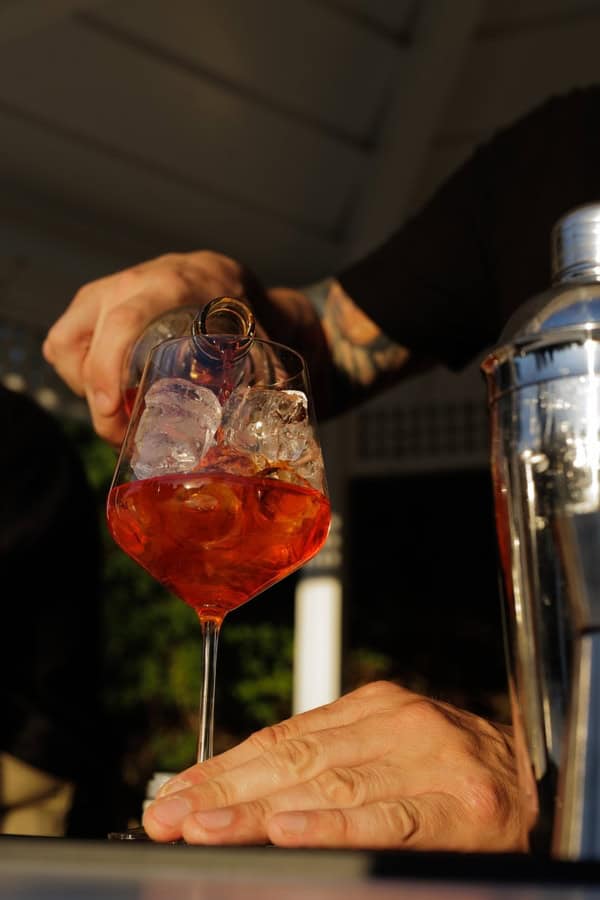Wedding Bar Catering In Athens With Signature Cocktails By Minutes Bar