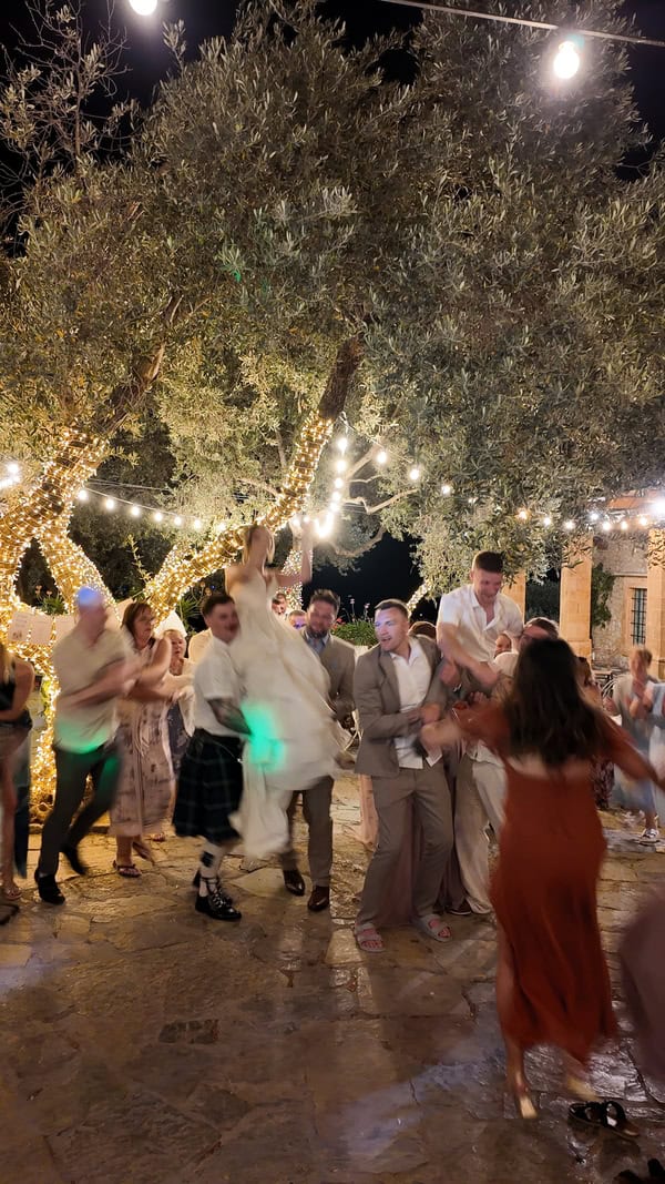 wedding-djs-dj-mike-gemenoglou-10