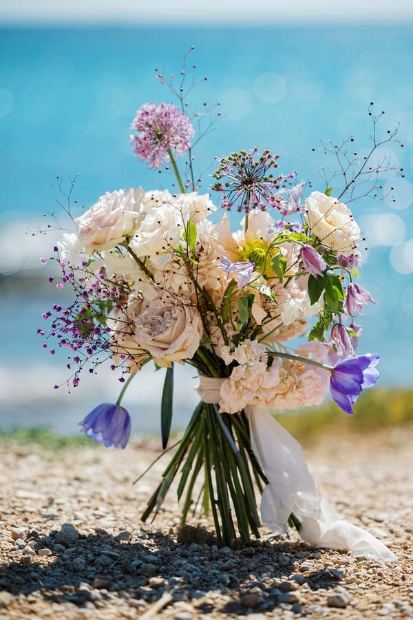 Romantic Garden Chic Wedding Inspiration Spring Florals