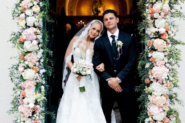 Romantic wedding in Chios with beautiful pastel flowers and antique gold details | Mary & Tibet