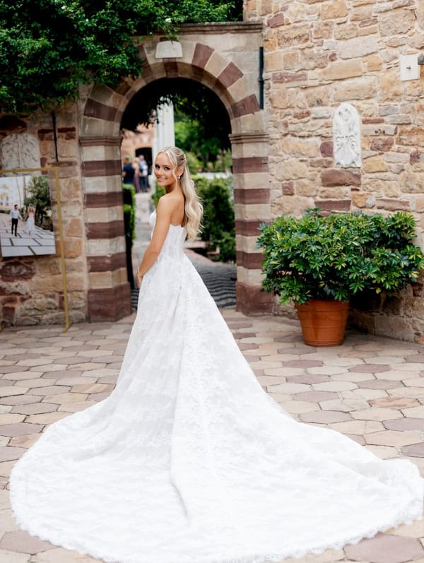 Romantic Wedding Chios Pastel Flowers Antique Gold Details