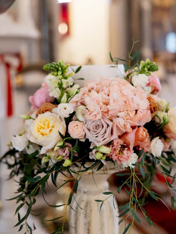Romantic Wedding Chios Pastel Flowers Antique Gold Details