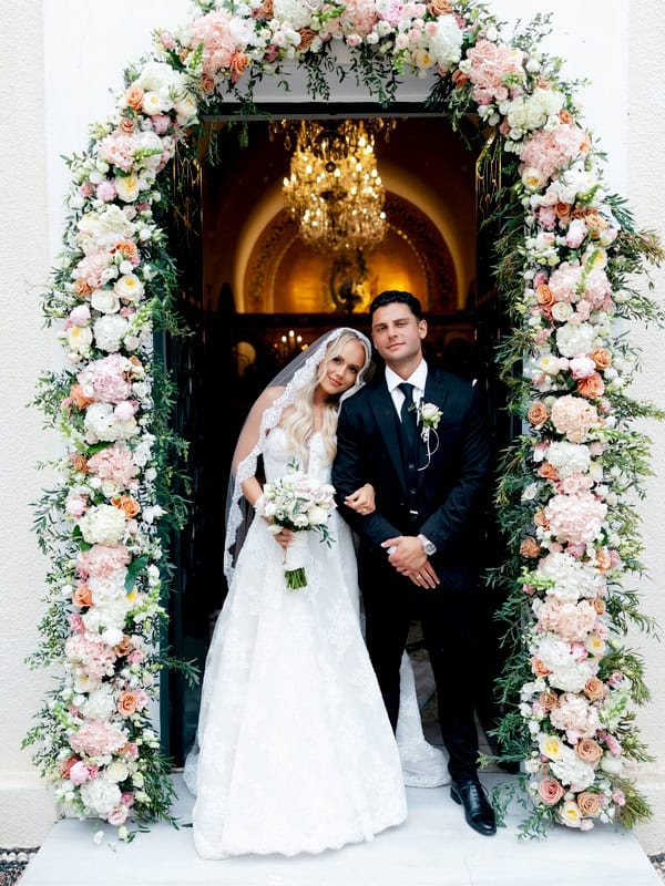 Romantic Wedding Chios Pastel Flowers Antique Gold Details
