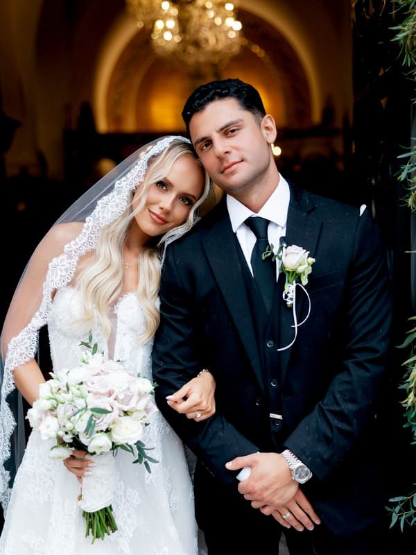 Romantic Wedding Chios Pastel Flowers Antique Gold Details